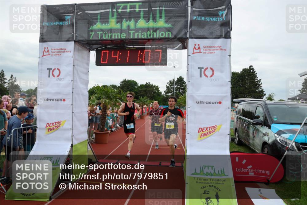 15.06.2025 - 7 Türme Triathlon Michael Strokosch http://msf.ph/oto/7979851 15.06.2025 14:11:07 Ziel 363, 944, 1036, 1121 meine-sportfotos.de