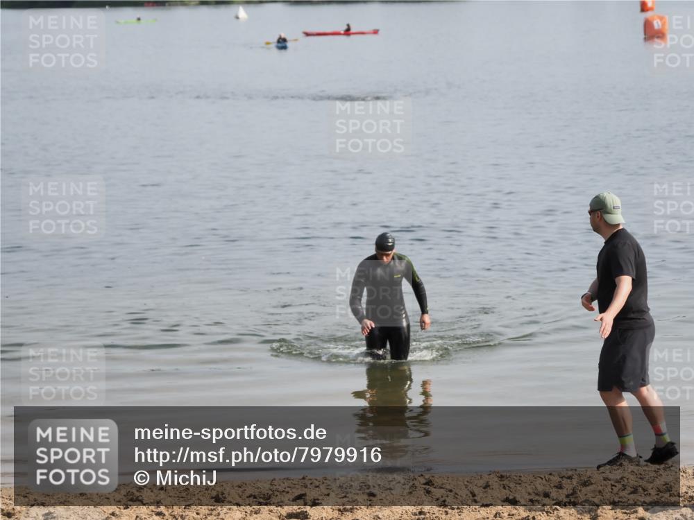 21.06.2025 - 27. Vierlanden-Triathlon MichiJ http://msf.ph/oto/7979916 15.06.2026 09:00:29 Schwimmen  meine-sportfotos.de