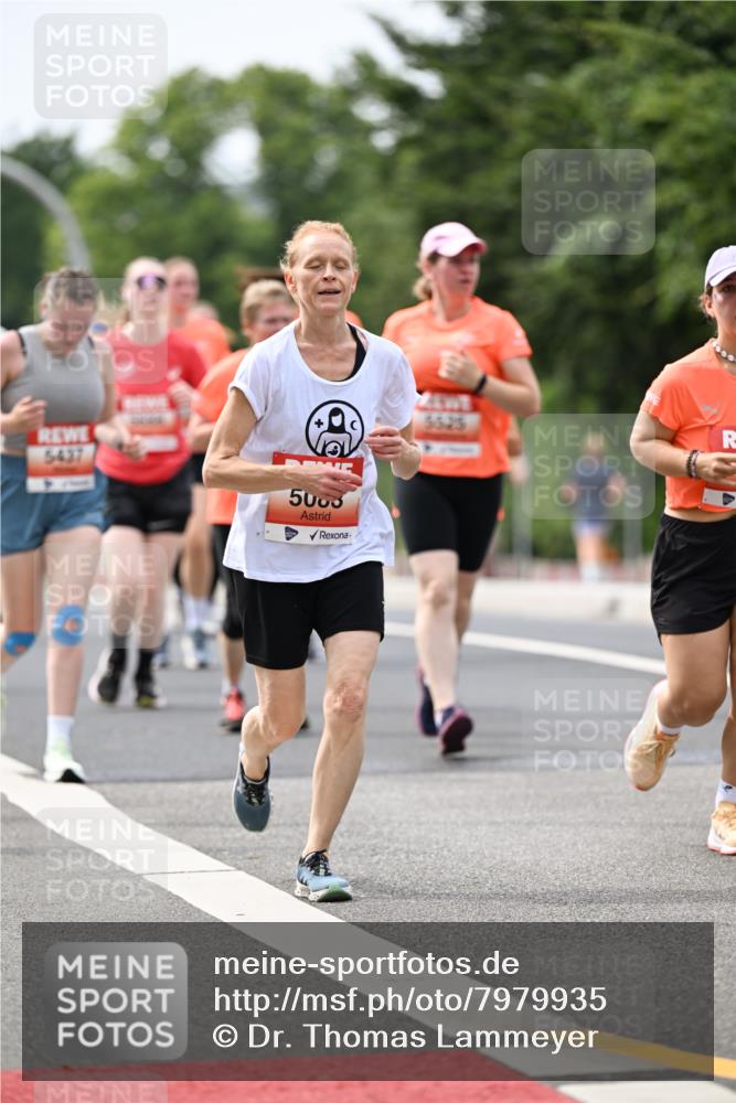 15.06.2025 - REWE Women's Run Dr. Thomas Lammeyer http://msf.ph/oto/7979935 15.06.2025 10:45:01 Laufen 5437, 5003 meine-sportfotos.de