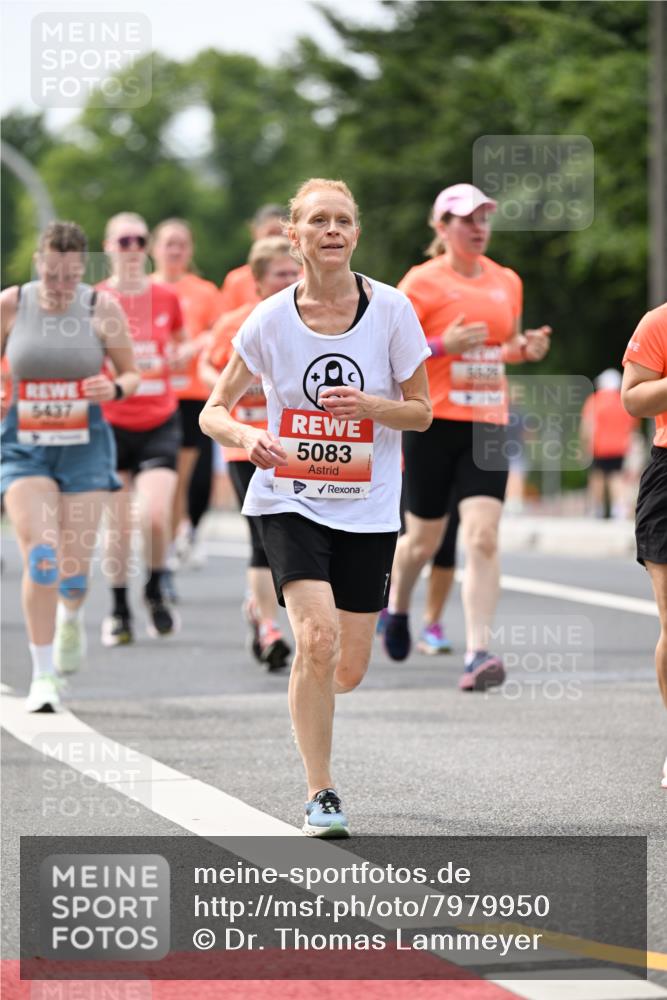 15.06.2025 - REWE Women's Run Dr. Thomas Lammeyer http://msf.ph/oto/7979950 15.06.2025 10:45:01 Laufen 5437, 5083 meine-sportfotos.de