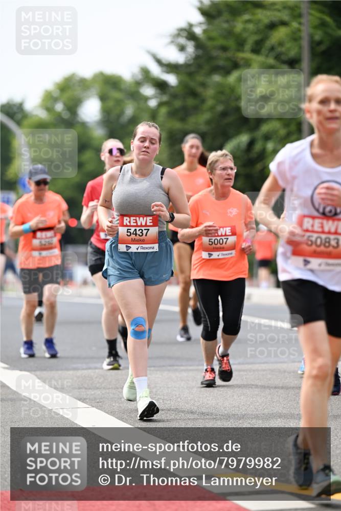 15.06.2025 - REWE Women's Run Dr. Thomas Lammeyer http://msf.ph/oto/7979982 15.06.2025 10:45:02 Laufen 5437, 5007 meine-sportfotos.de