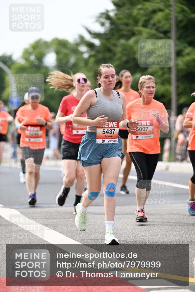 15.06.2025 - REWE Women's Run Dr. Thomas Lammeyer http://msf.ph/oto/7979999 15.06.2025 10:45:03 Laufen 5437, 5007 meine-sportfotos.de