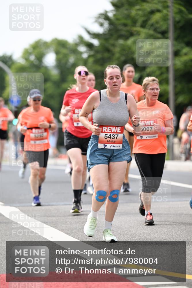 15.06.2025 - REWE Women's Run Dr. Thomas Lammeyer http://msf.ph/oto/7980004 15.06.2025 10:45:03 Laufen 5437, 5007 meine-sportfotos.de