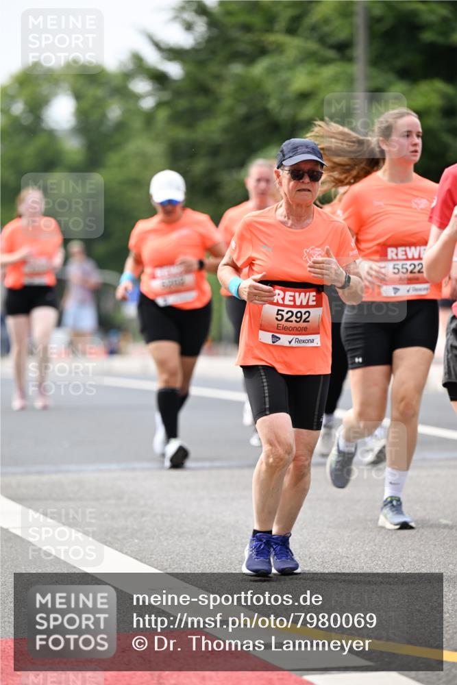 15.06.2025 - REWE Women's Run Dr. Thomas Lammeyer http://msf.ph/oto/7980069 15.06.2025 10:45:05 Laufen 5292, 5522 meine-sportfotos.de