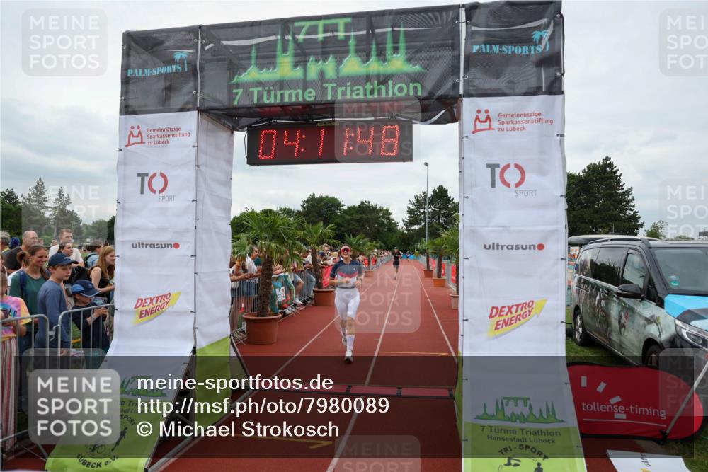 15.06.2025 - 7 Türme Triathlon Michael Strokosch http://msf.ph/oto/7980089 15.06.2025 14:11:48 Ziel 443, 543, 732 meine-sportfotos.de