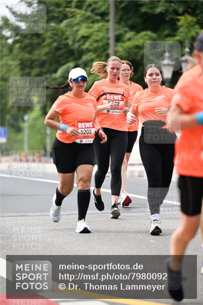 15.06.2025 - REWE Women's Run Dr. Thomas Lammeyer http://msf.ph/oto/7980092 15.06.2025 10:45:07 Laufen 5202, 2 meine-sportfotos.de