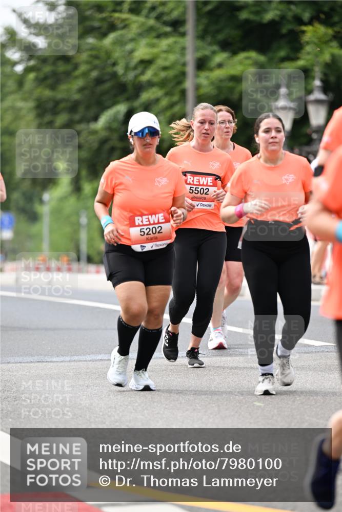 15.06.2025 - REWE Women's Run Dr. Thomas Lammeyer http://msf.ph/oto/7980100 15.06.2025 10:45:07 Laufen 5202, 5502 meine-sportfotos.de