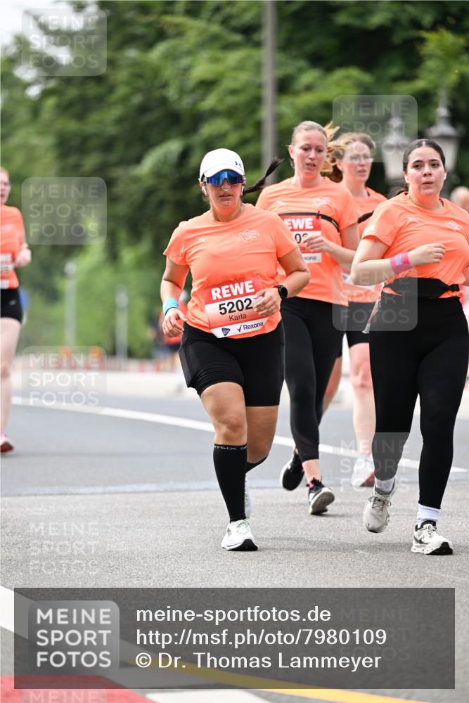 15.06.2025 - REWE Women's Run Dr. Thomas Lammeyer http://msf.ph/oto/7980109 15.06.2025 10:45:07 Laufen 02, 5202 meine-sportfotos.de