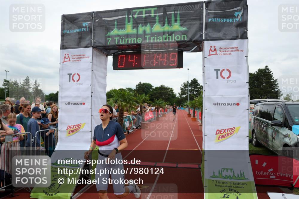 15.06.2025 - 7 Türme Triathlon Michael Strokosch http://msf.ph/oto/7980124 15.06.2025 14:11:49 Ziel 389, 443, 732 meine-sportfotos.de