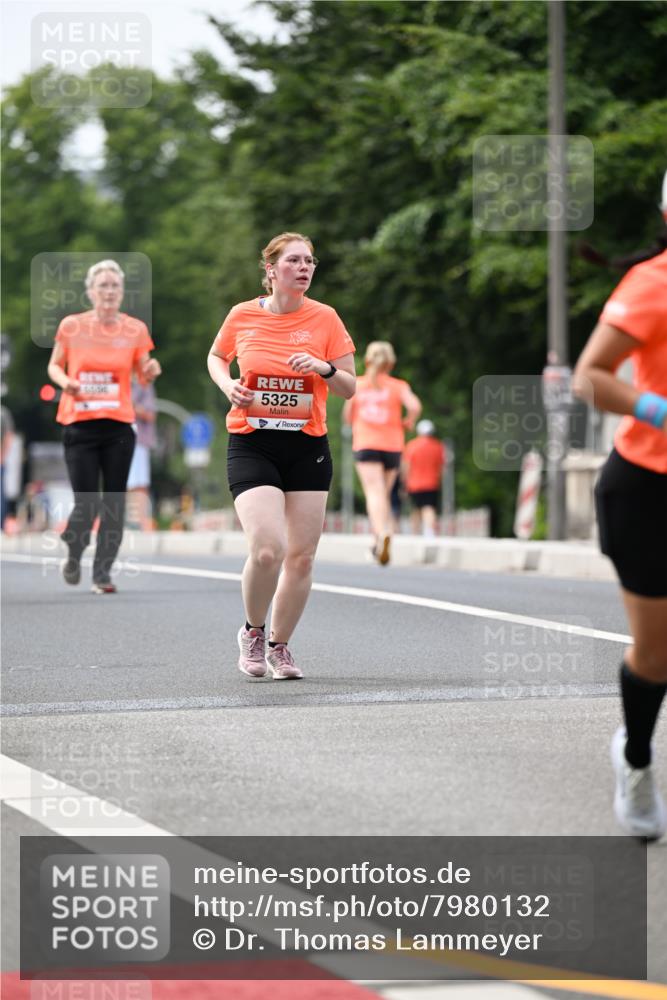 15.06.2025 - REWE Women's Run Dr. Thomas Lammeyer http://msf.ph/oto/7980132 15.06.2025 10:45:08 Laufen 5325 meine-sportfotos.de