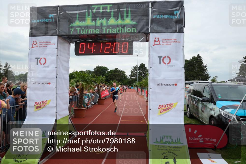 15.06.2025 - 7 Türme Triathlon Michael Strokosch http://msf.ph/oto/7980188 15.06.2025 14:11:59 Ziel 389, 537, 1056 meine-sportfotos.de