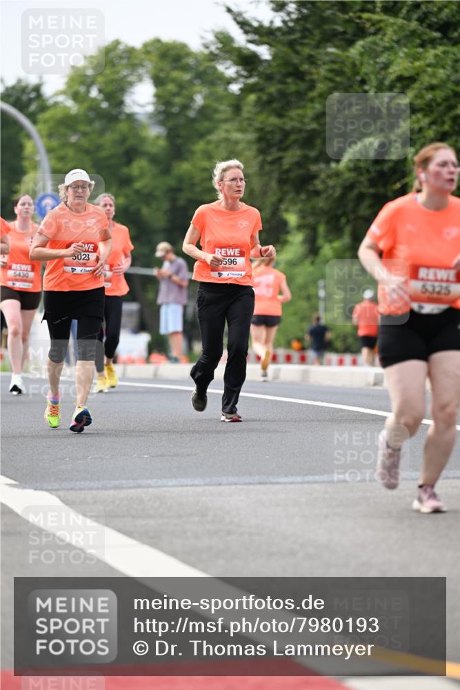 15.06.2025 - REWE Women's Run Dr. Thomas Lammeyer http://msf.ph/oto/7980193 15.06.2025 10:45:09 Laufen 4, 5430, 023, 596 meine-sportfotos.de