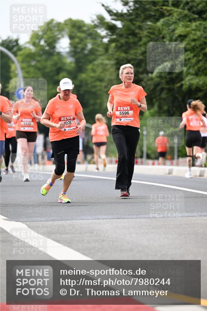 15.06.2025 - REWE Women's Run Dr. Thomas Lammeyer http://msf.ph/oto/7980244 15.06.2025 10:45:10 Laufen 5596, 5430, 02 meine-sportfotos.de
