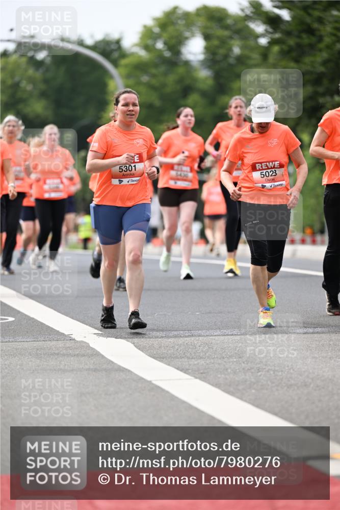 15.06.2025 - REWE Women's Run Dr. Thomas Lammeyer http://msf.ph/oto/7980276 15.06.2025 10:45:11 Laufen 5301, 5430, 5023 meine-sportfotos.de