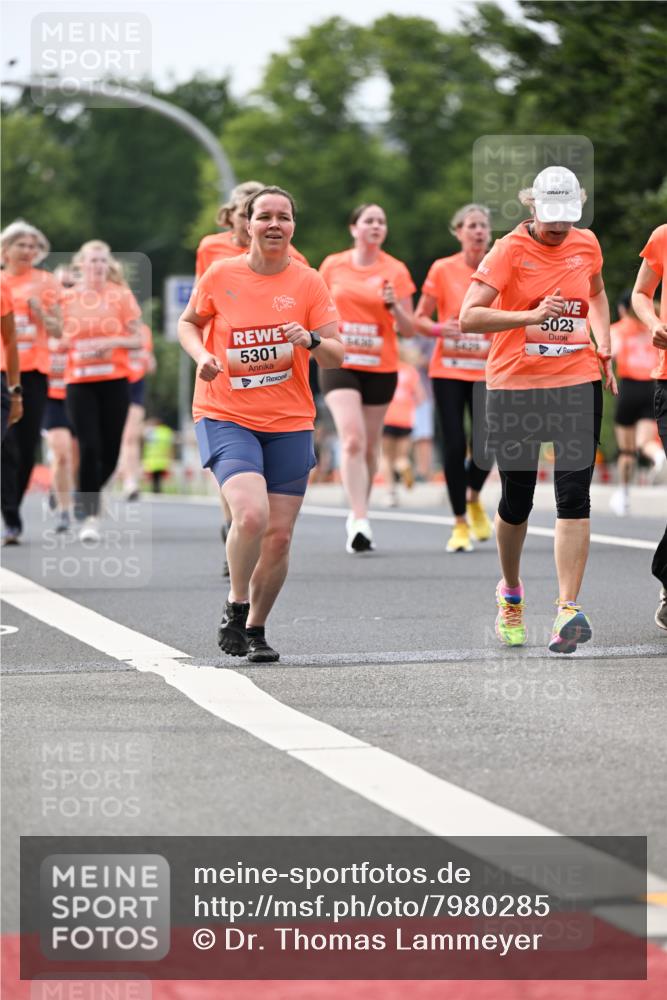 15.06.2025 - REWE Women's Run Dr. Thomas Lammeyer http://msf.ph/oto/7980285 15.06.2025 10:45:12 Laufen 5301, 5023 meine-sportfotos.de