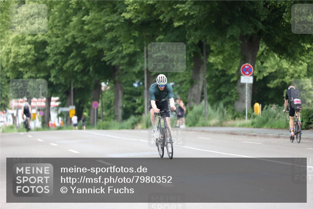 15.06.2025 - 7 Türme Triathlon Yannick Fuchs http://msf.ph/oto/7980352 15.06.2025 11:21:54 Radfahren  meine-sportfotos.de