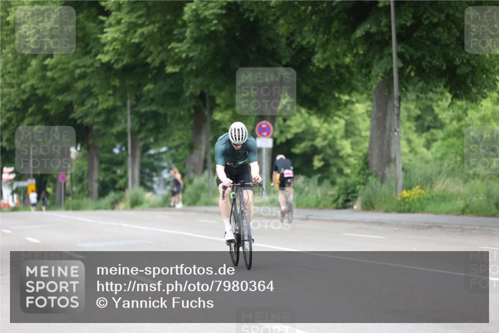 15.06.2025 - 7 Türme Triathlon Yannick Fuchs http://msf.ph/oto/7980364 15.06.2025 11:21:55 Radfahren  meine-sportfotos.de