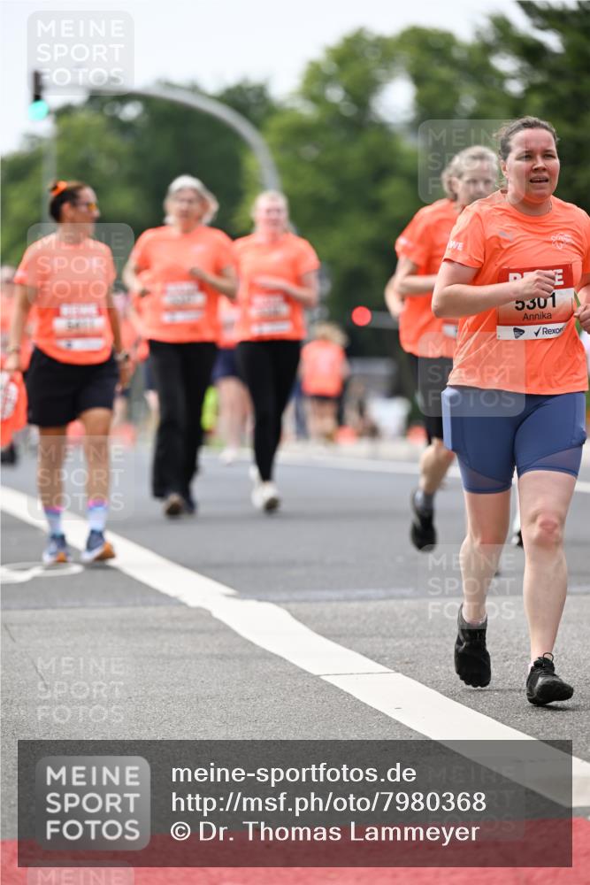 15.06.2025 - REWE Women's Run Dr. Thomas Lammeyer http://msf.ph/oto/7980368 15.06.2025 10:45:14 Laufen 5301 meine-sportfotos.de