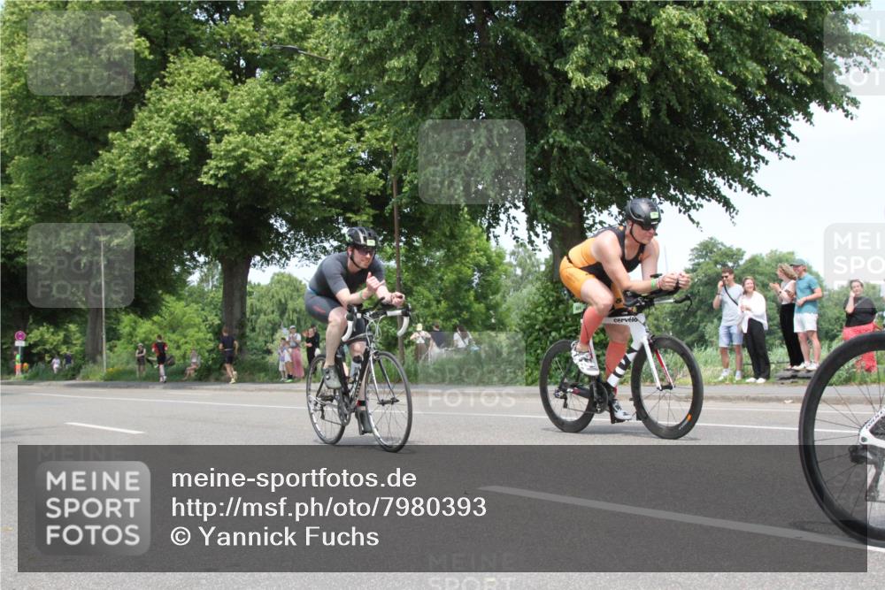 15.06.2025 - 7 Türme Triathlon Yannick Fuchs http://msf.ph/oto/7980393 15.06.2025 13:25:01 Radfahren  meine-sportfotos.de