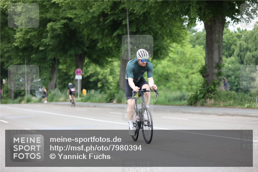 15.06.2025 - 7 Türme Triathlon Yannick Fuchs http://msf.ph/oto/7980394 15.06.2025 11:21:55 Radfahren  meine-sportfotos.de