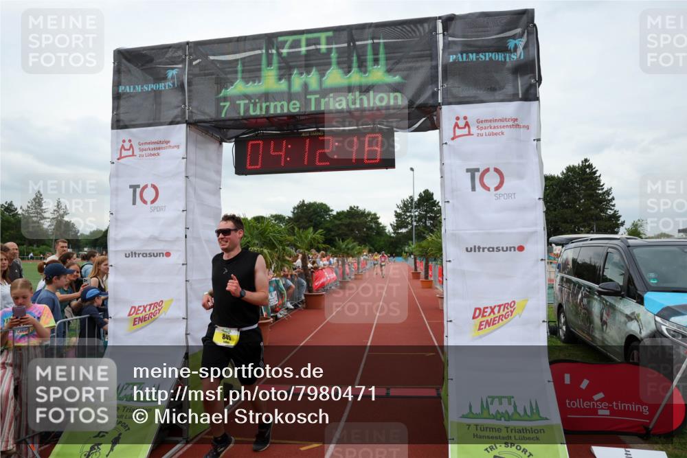 15.06.2025 - 7 Türme Triathlon Michael Strokosch http://msf.ph/oto/7980471 15.06.2025 14:12:18 Ziel 801, 845, 1001 meine-sportfotos.de