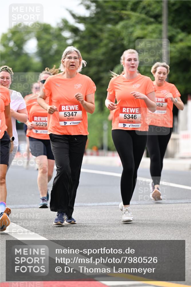 15.06.2025 - REWE Women's Run Dr. Thomas Lammeyer http://msf.ph/oto/7980526 15.06.2025 10:45:18 Laufen 5029, 5347, 5346, 582 meine-sportfotos.de