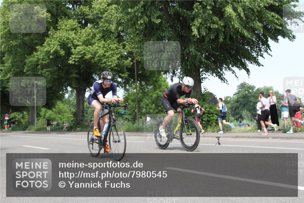 15.06.2025 - 7 Türme Triathlon Yannick Fuchs http://msf.ph/oto/7980545 15.06.2025 13:25:59 Radfahren  meine-sportfotos.de