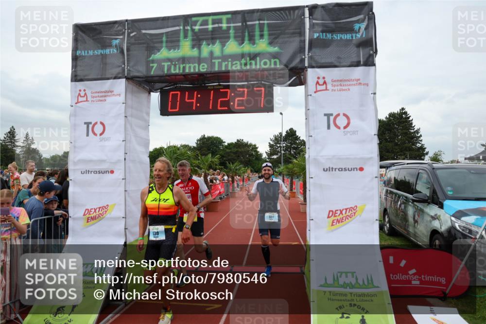 15.06.2025 - 7 Türme Triathlon Michael Strokosch http://msf.ph/oto/7980546 15.06.2025 14:12:26 Ziel 530, 651, 877 meine-sportfotos.de