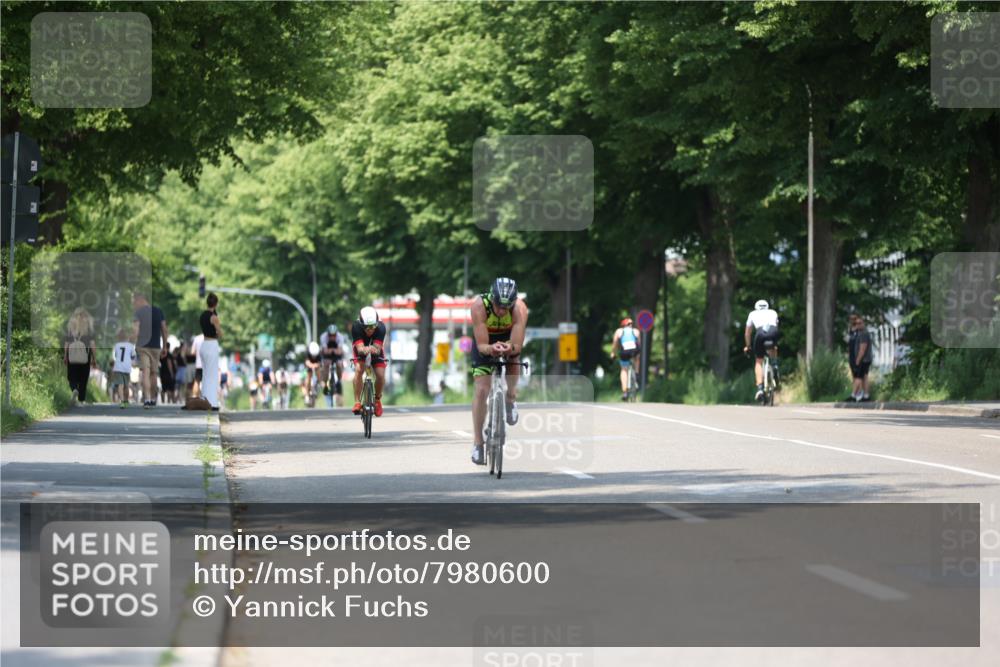 15.06.2025 - 7 Türme Triathlon Yannick Fuchs http://msf.ph/oto/7980600 15.06.2025 12:48:46 Radfahren 530, 540, 629, 651 meine-sportfotos.de