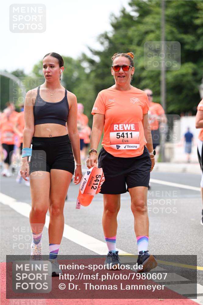 15.06.2025 - REWE Women's Run Dr. Thomas Lammeyer http://msf.ph/oto/7980607 15.06.2025 10:45:22 Laufen 5411, 5412 meine-sportfotos.de