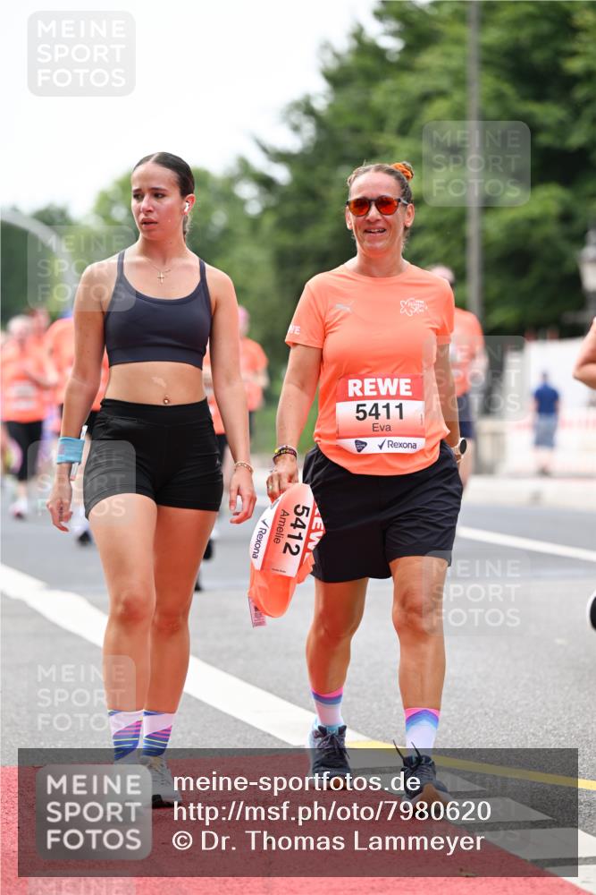 15.06.2025 - REWE Women's Run Dr. Thomas Lammeyer http://msf.ph/oto/7980620 15.06.2025 10:45:22 Laufen 5411, 5412 meine-sportfotos.de