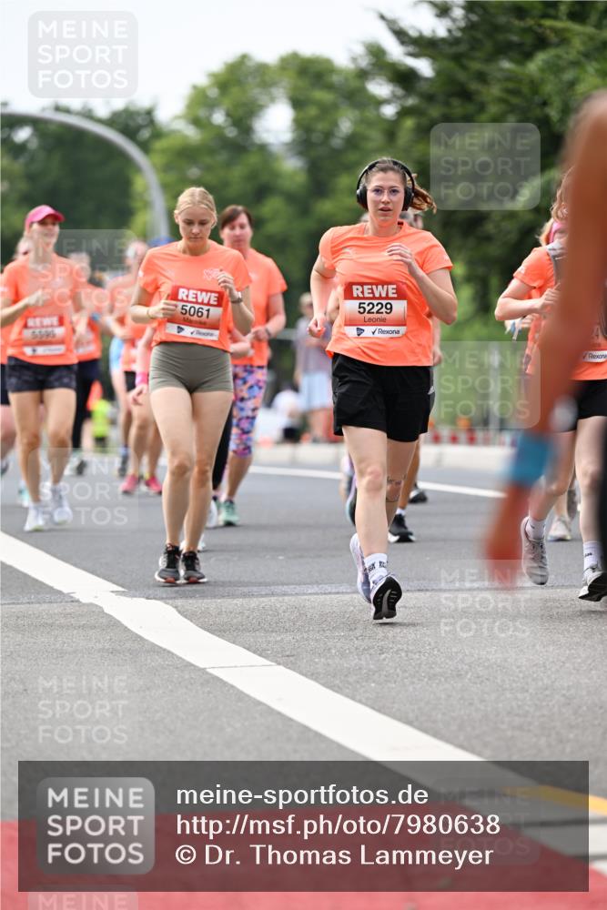 15.06.2025 - REWE Women's Run Dr. Thomas Lammeyer http://msf.ph/oto/7980638 15.06.2025 10:45:24 Laufen 5061, 5229 meine-sportfotos.de