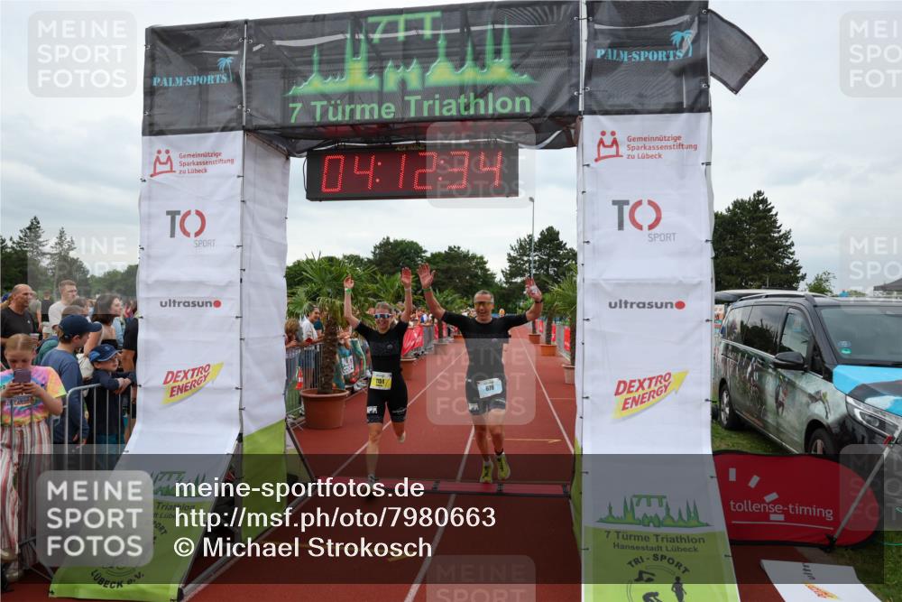 15.06.2025 - 7 Türme Triathlon Michael Strokosch http://msf.ph/oto/7980663 15.06.2025 14:12:33 Ziel 530, 651, 678, 877, 918, 1151 meine-sportfotos.de
