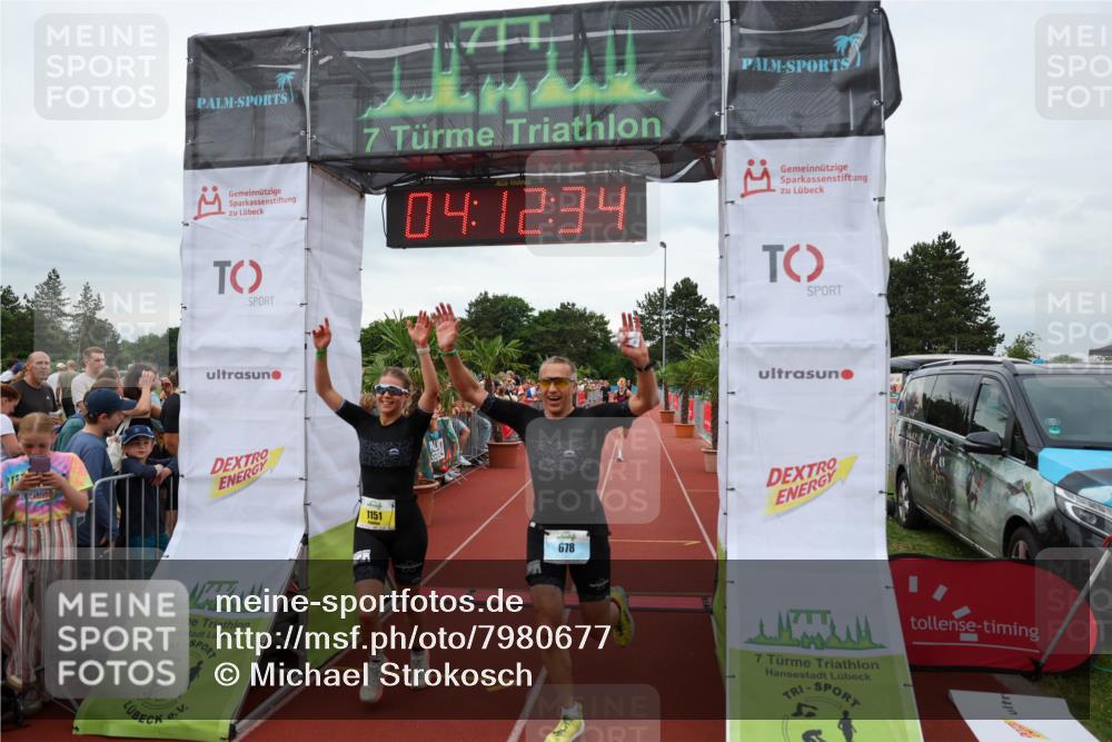 15.06.2025 - 7 Türme Triathlon Michael Strokosch http://msf.ph/oto/7980677 15.06.2025 14:12:34 Ziel 651, 678, 877, 918, 1151 meine-sportfotos.de