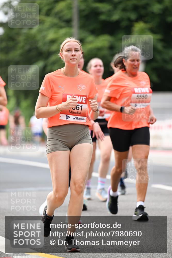 15.06.2025 - REWE Women's Run Dr. Thomas Lammeyer http://msf.ph/oto/7980690 15.06.2025 10:45:28 Laufen 561, 5550 meine-sportfotos.de