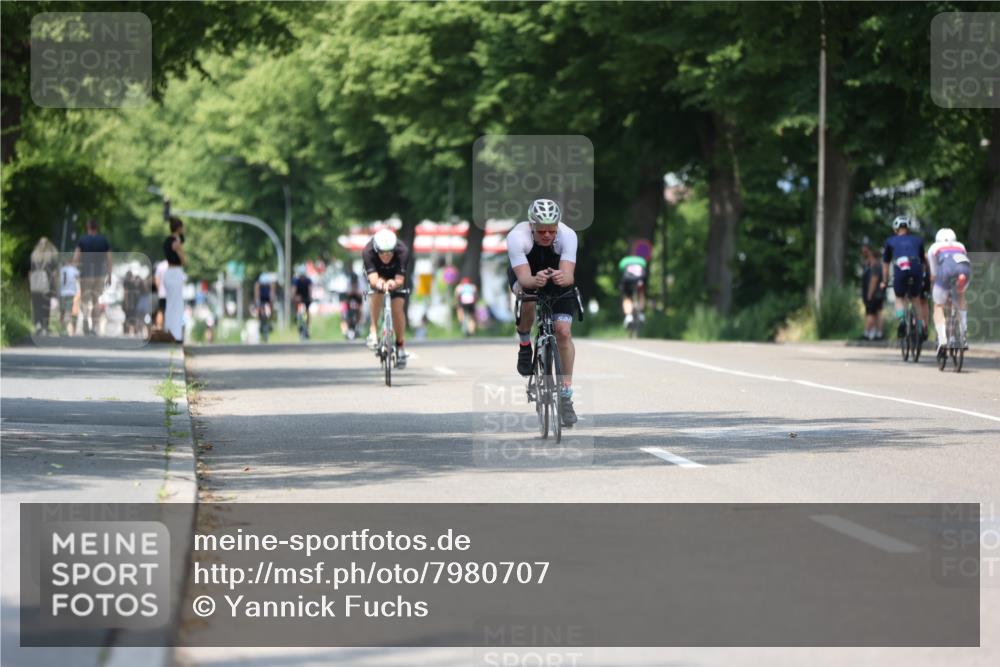 15.06.2025 - 7 Türme Triathlon Yannick Fuchs http://msf.ph/oto/7980707 15.06.2025 12:48:52 Radfahren 256, 446, 530, 540 meine-sportfotos.de