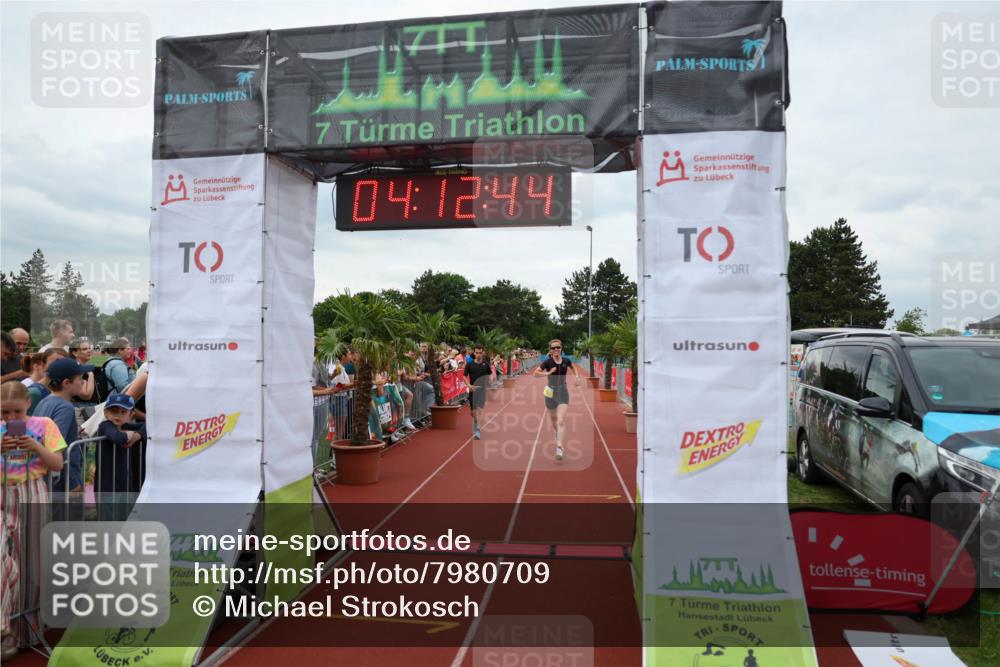 15.06.2025 - 7 Türme Triathlon Michael Strokosch http://msf.ph/oto/7980709 15.06.2025 14:12:44 Ziel 752, 875, 918 meine-sportfotos.de