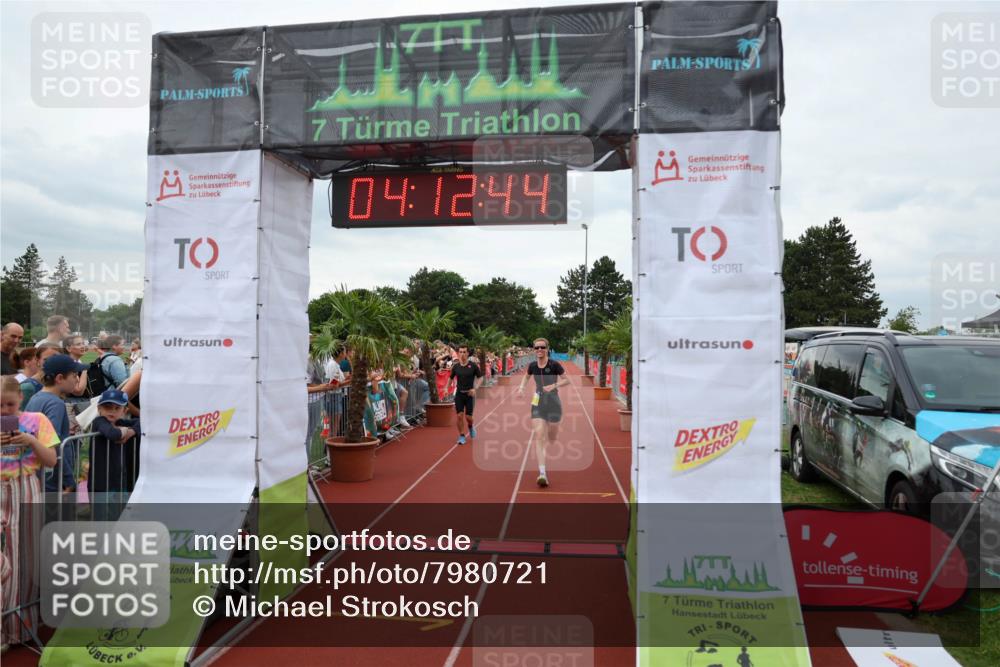 15.06.2025 - 7 Türme Triathlon Michael Strokosch http://msf.ph/oto/7980721 15.06.2025 14:12:44 Ziel 752, 875, 918 meine-sportfotos.de