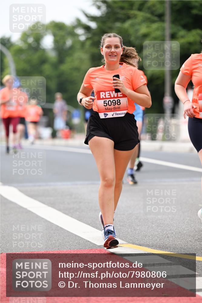 15.06.2025 - REWE Women's Run Dr. Thomas Lammeyer http://msf.ph/oto/7980806 15.06.2025 10:45:31 Laufen 5098 meine-sportfotos.de