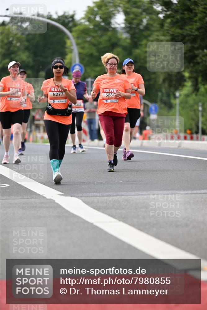 15.06.2025 - REWE Women's Run Dr. Thomas Lammeyer http://msf.ph/oto/7980855 15.06.2025 10:45:34 Laufen 287, 5277, 468, 5231 meine-sportfotos.de
