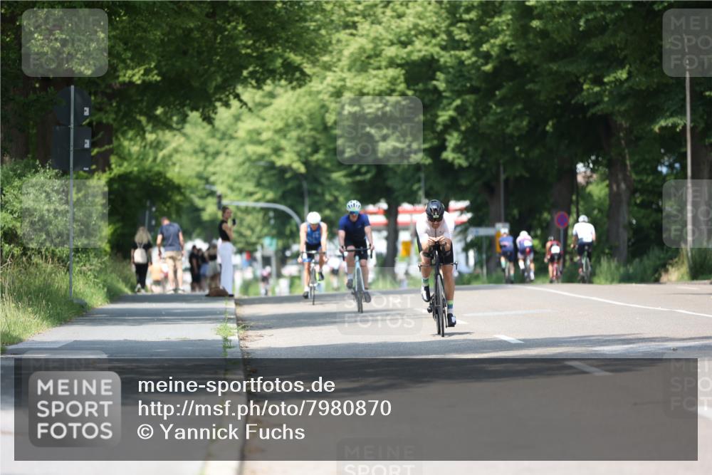 15.06.2025 - 7 Türme Triathlon Yannick Fuchs http://msf.ph/oto/7980870 15.06.2025 12:48:57 Radfahren 256, 262, 445, 446, 633 meine-sportfotos.de
