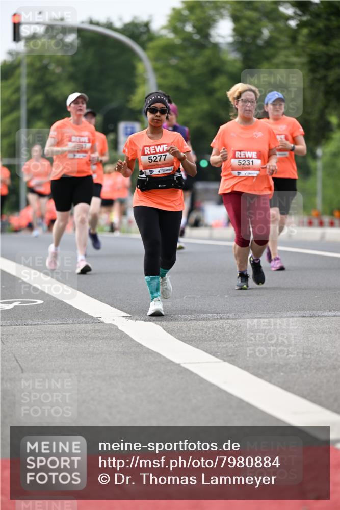 15.06.2025 - REWE Women's Run Dr. Thomas Lammeyer http://msf.ph/oto/7980884 15.06.2025 10:45:35 Laufen 4243, 5277, 5231 meine-sportfotos.de