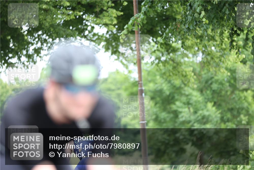 15.06.2025 - 7 Türme Triathlon Yannick Fuchs http://msf.ph/oto/7980897 15.06.2025 11:23:38 Radfahren 303 meine-sportfotos.de