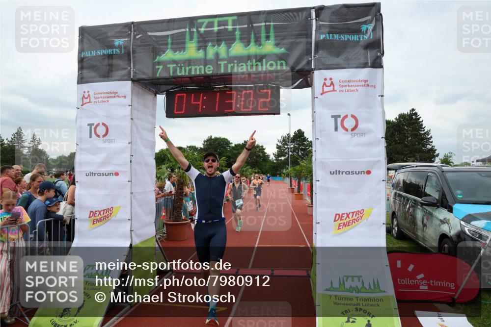 15.06.2025 - 7 Türme Triathlon Michael Strokosch http://msf.ph/oto/7980912 15.06.2025 14:13:02 Ziel 412, 628, 892 meine-sportfotos.de
