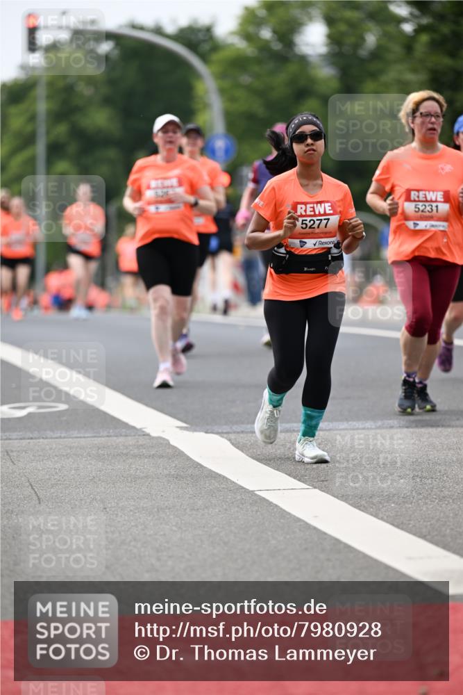 15.06.2025 - REWE Women's Run Dr. Thomas Lammeyer http://msf.ph/oto/7980928 15.06.2025 10:45:36 Laufen 5277, 5231 meine-sportfotos.de