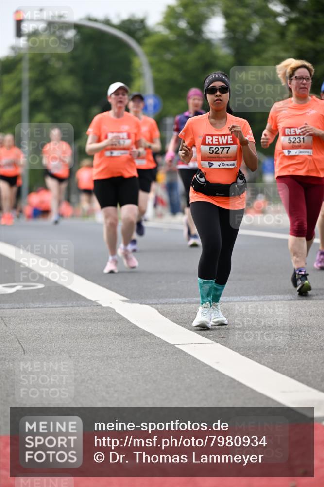 15.06.2025 - REWE Women's Run Dr. Thomas Lammeyer http://msf.ph/oto/7980934 15.06.2025 10:45:36 Laufen 5277, 5231 meine-sportfotos.de