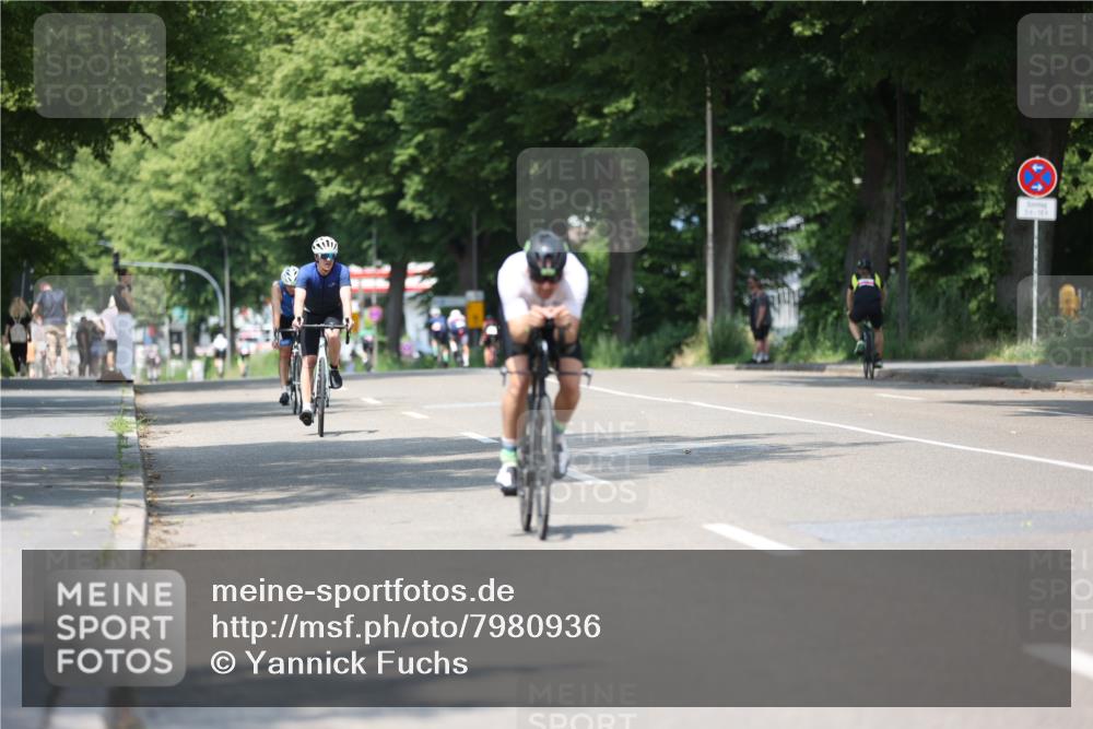 15.06.2025 - 7 Türme Triathlon Yannick Fuchs http://msf.ph/oto/7980936 15.06.2025 12:48:59 Radfahren 256, 262, 445, 633 meine-sportfotos.de