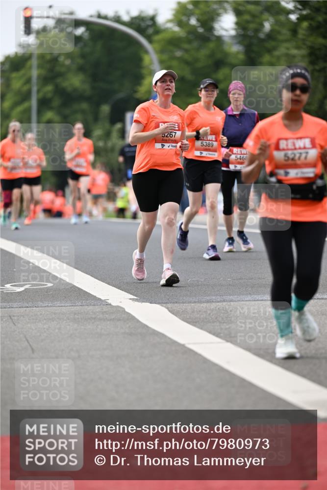 15.06.2025 - REWE Women's Run Dr. Thomas Lammeyer http://msf.ph/oto/7980973 15.06.2025 10:45:37 Laufen 5267, 5389, 5468, 5277 meine-sportfotos.de