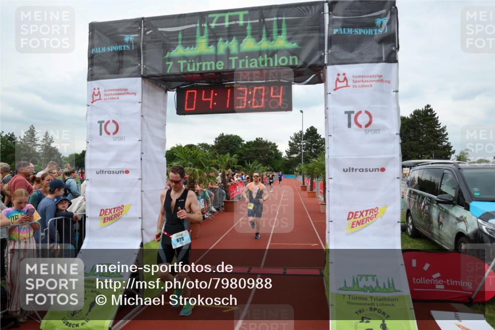 15.06.2025 - 7 Türme Triathlon Michael Strokosch http://msf.ph/oto/7980988 15.06.2025 14:13:04 Ziel 412, 628, 892 meine-sportfotos.de