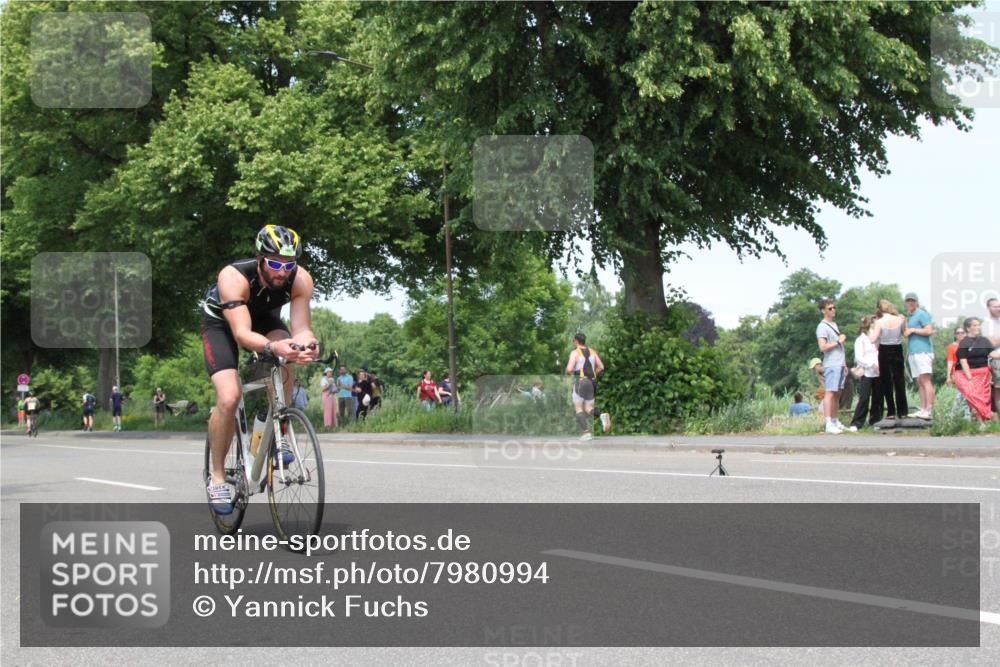 15.06.2025 - 7 Türme Triathlon Yannick Fuchs http://msf.ph/oto/7980994 15.06.2025 13:27:26 Radfahren  meine-sportfotos.de